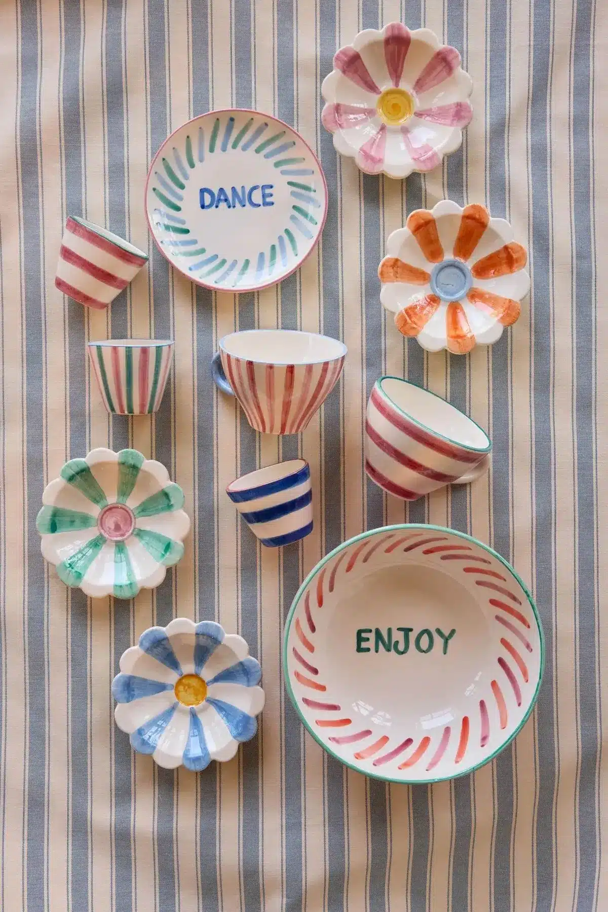 Ceramic Tea Cup - Stripes (150 ml)