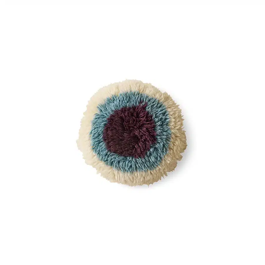 Fluffy cushion - Eye catcher