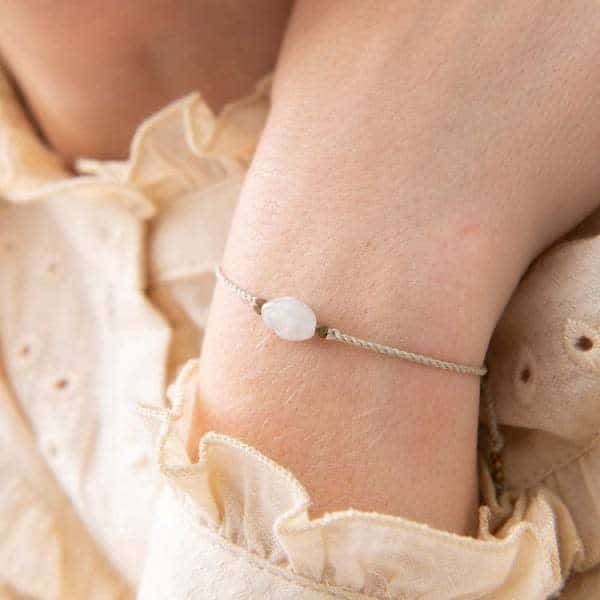 Gemstone card - Moonstone