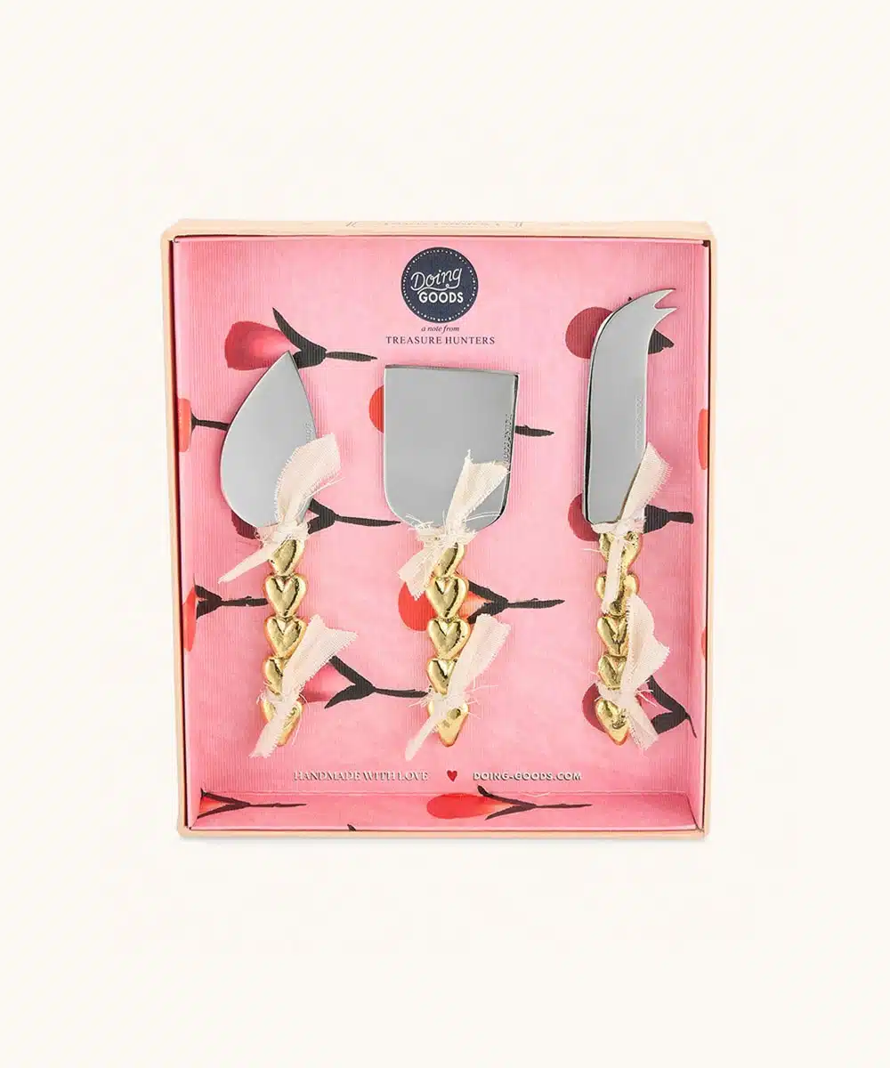 Holly Heart Cheese Set in Giftbox