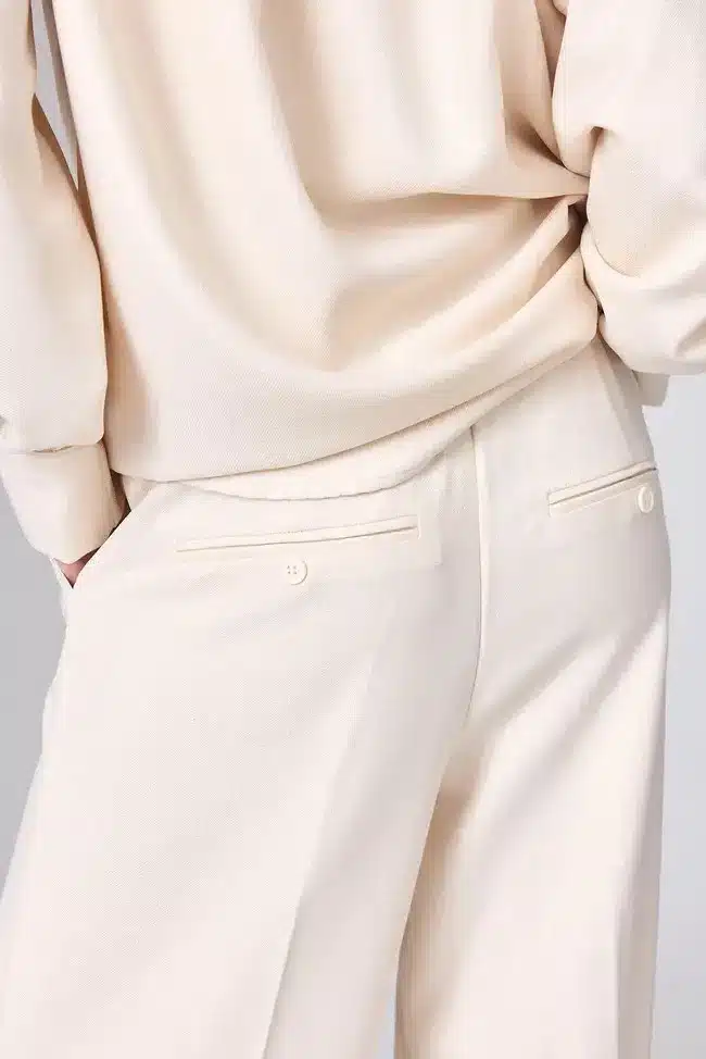 Julia pants Caravella - Ivory