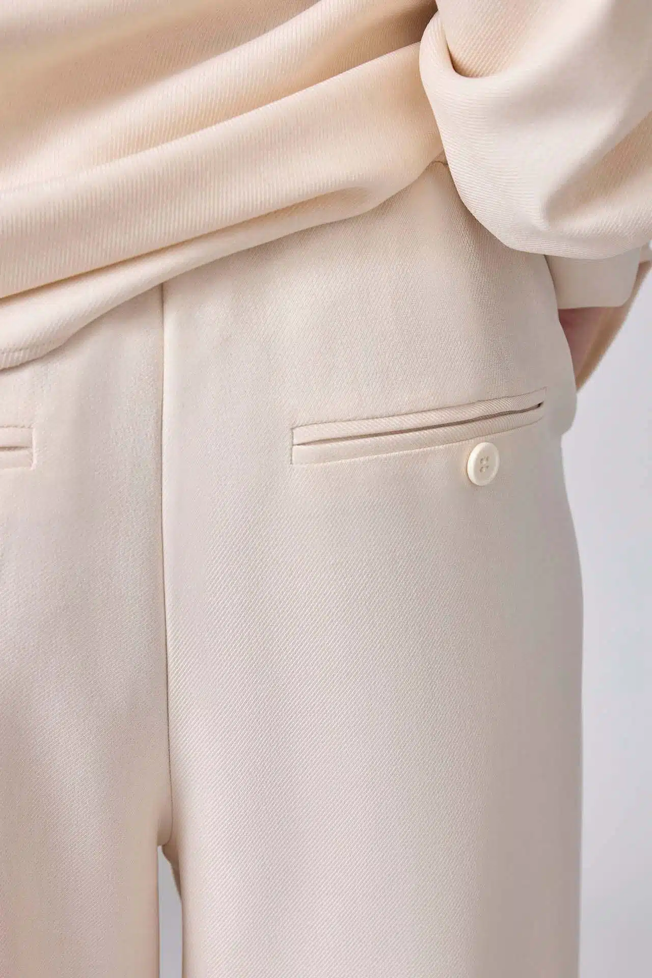 Julia pants Caravella - Ivory