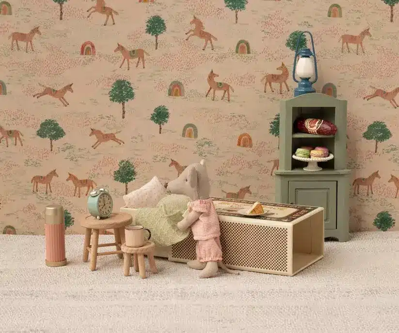 Kleine zus in luciferdoosje