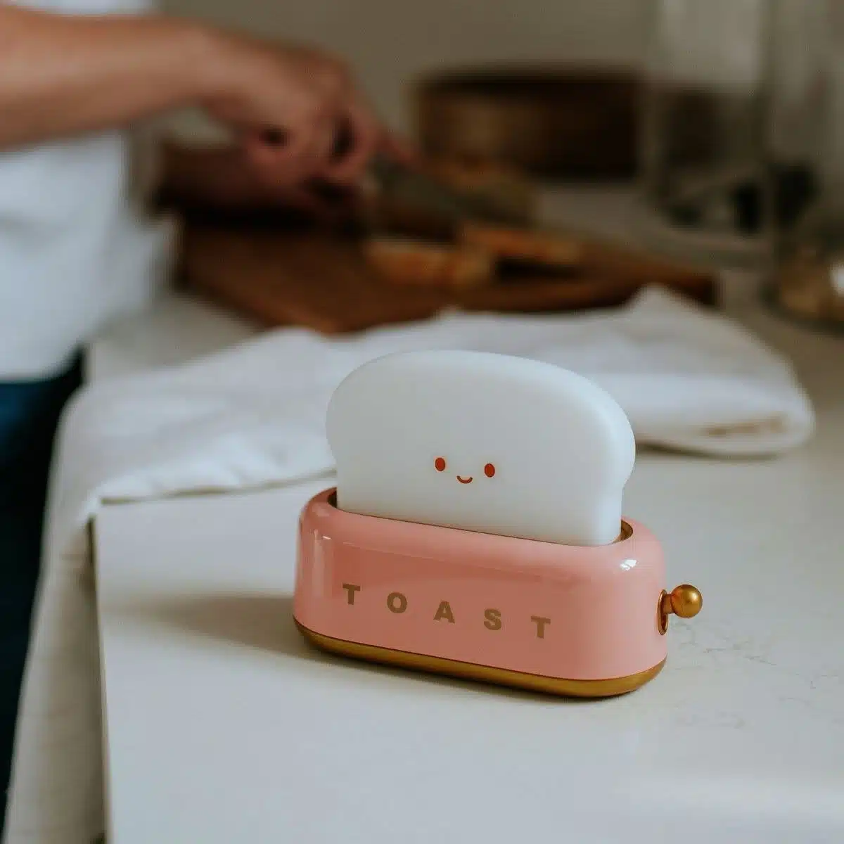 LED Lamp Toaster Pink