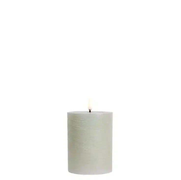 LED pillar candle Rustic - 7,8x10 cm Dusty Green