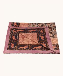Maggie Horse Table Throw in Tote Bag - 160 x 350 cm