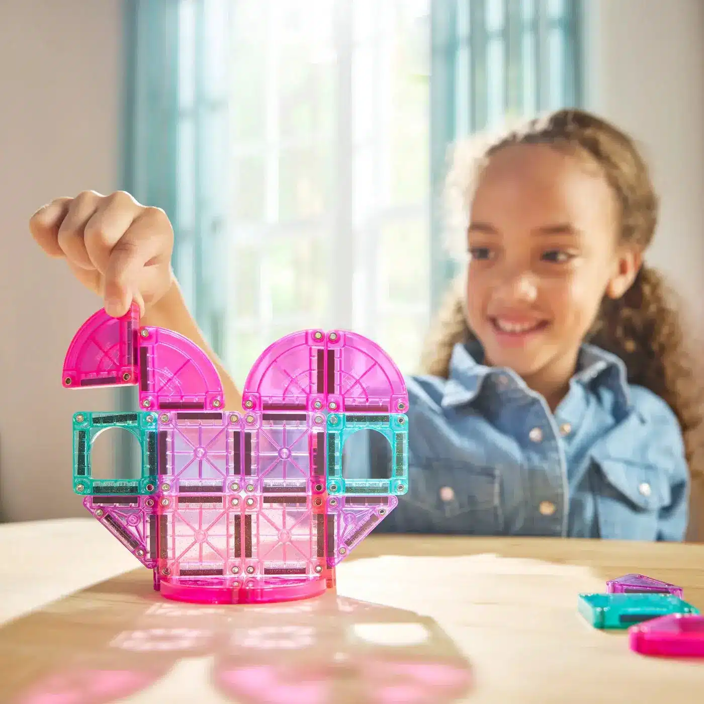 MAGNA-TILES -Micro MAGS Travel Set - Heart to Heart - 26 pieces
