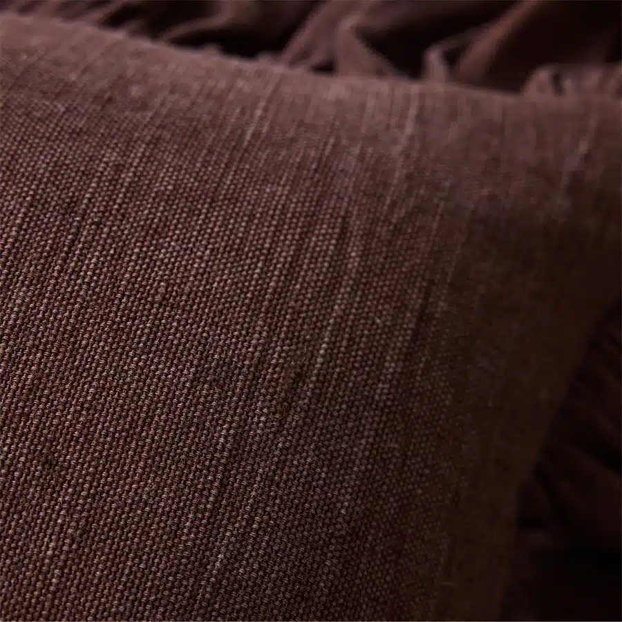 Ruffle cushion - Chestnut
