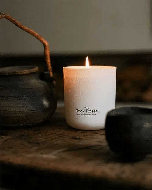 Scented Candle Rock Roses 300 gr - 2025