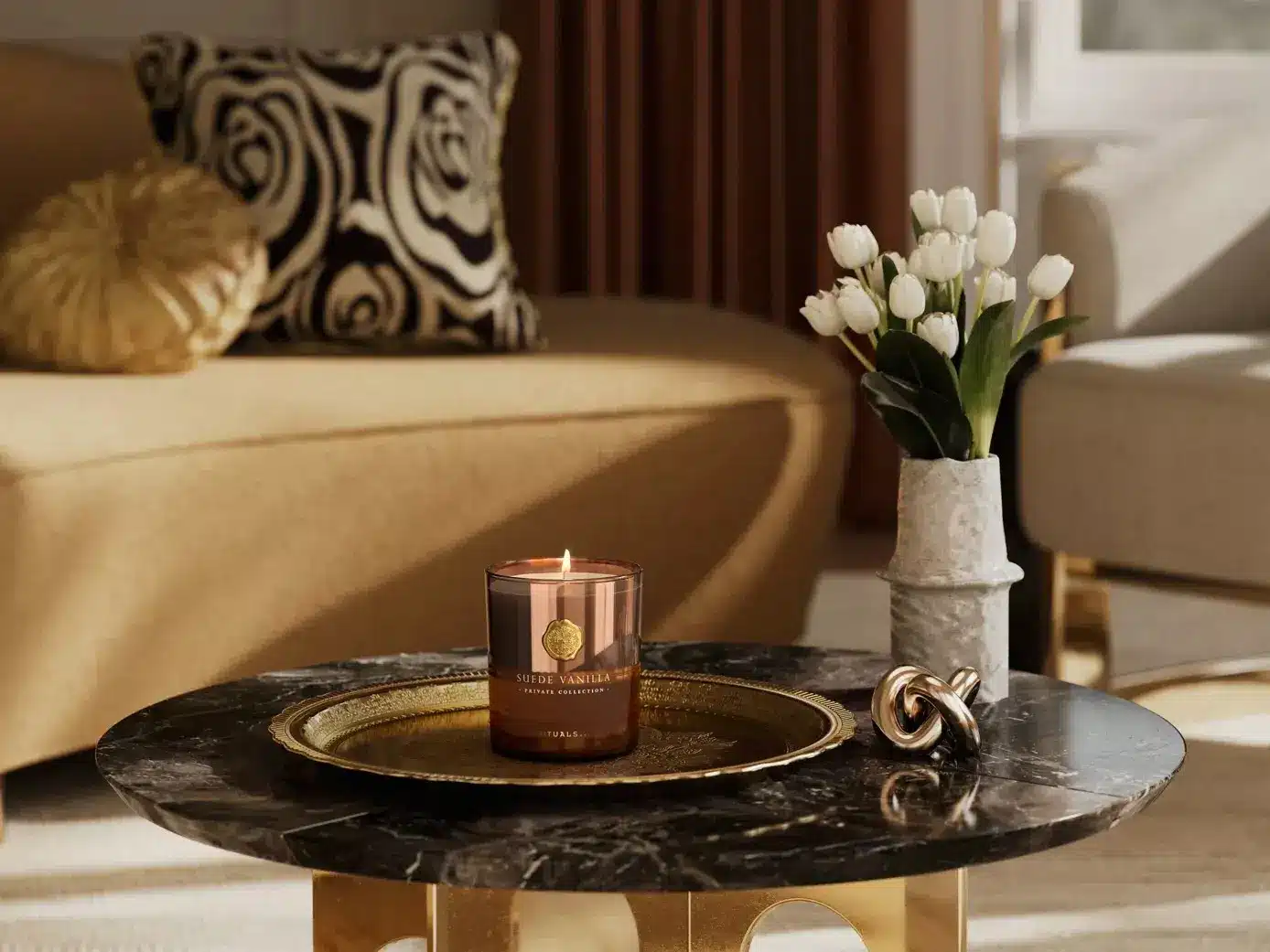 Suede Vanilla Scented Candle 360g