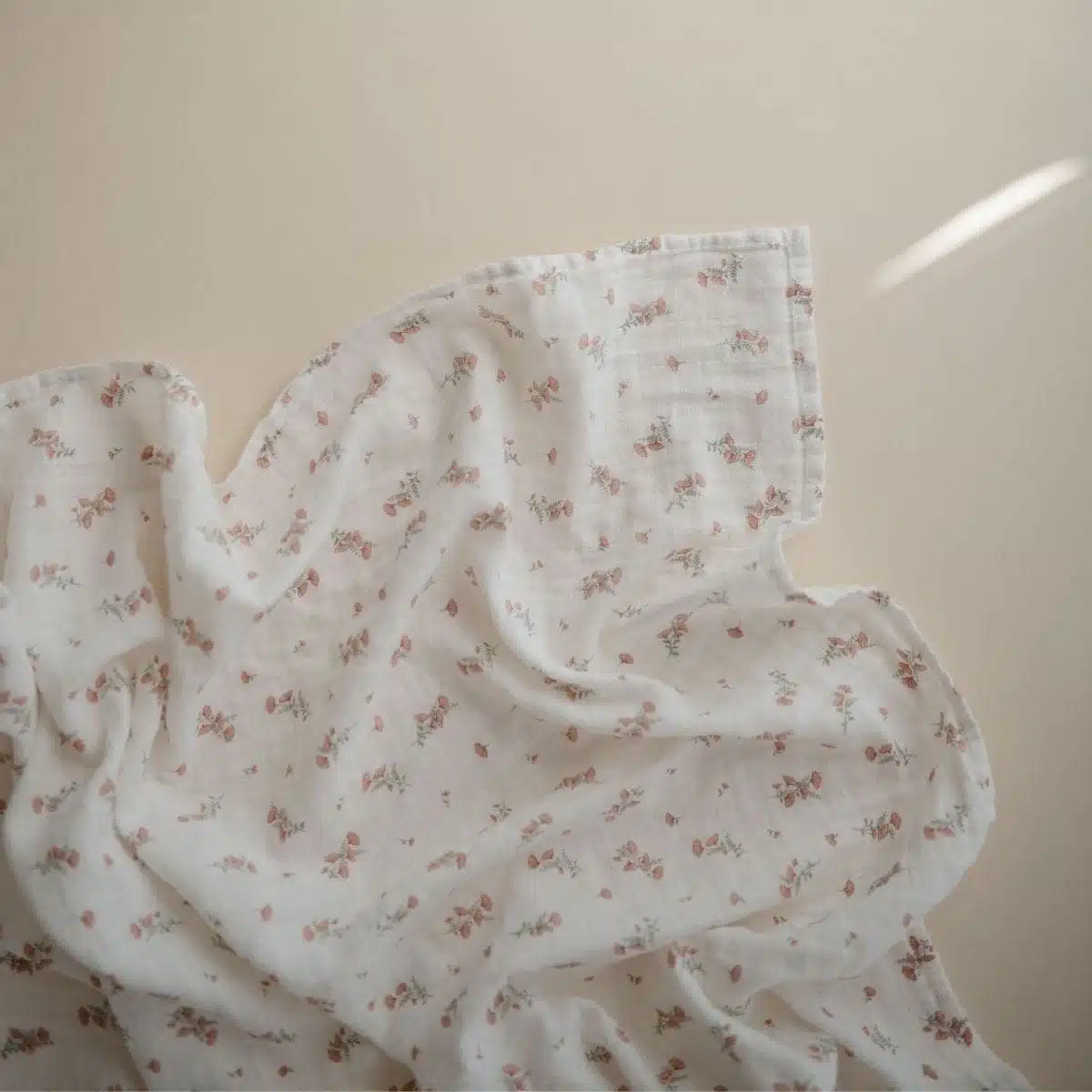 Swaddle 120 x 120cm Pink Flowers