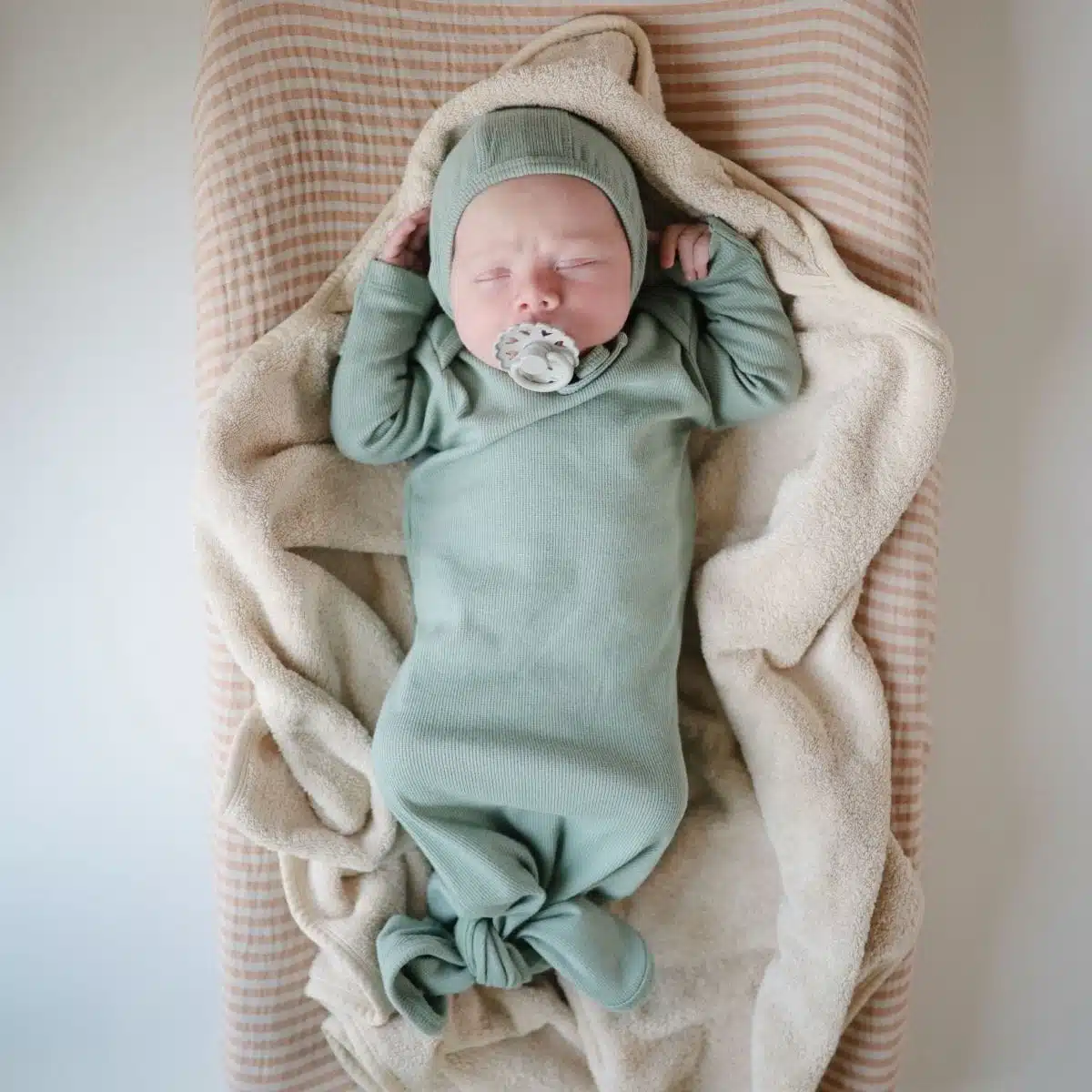 Hooded Towel - Fog