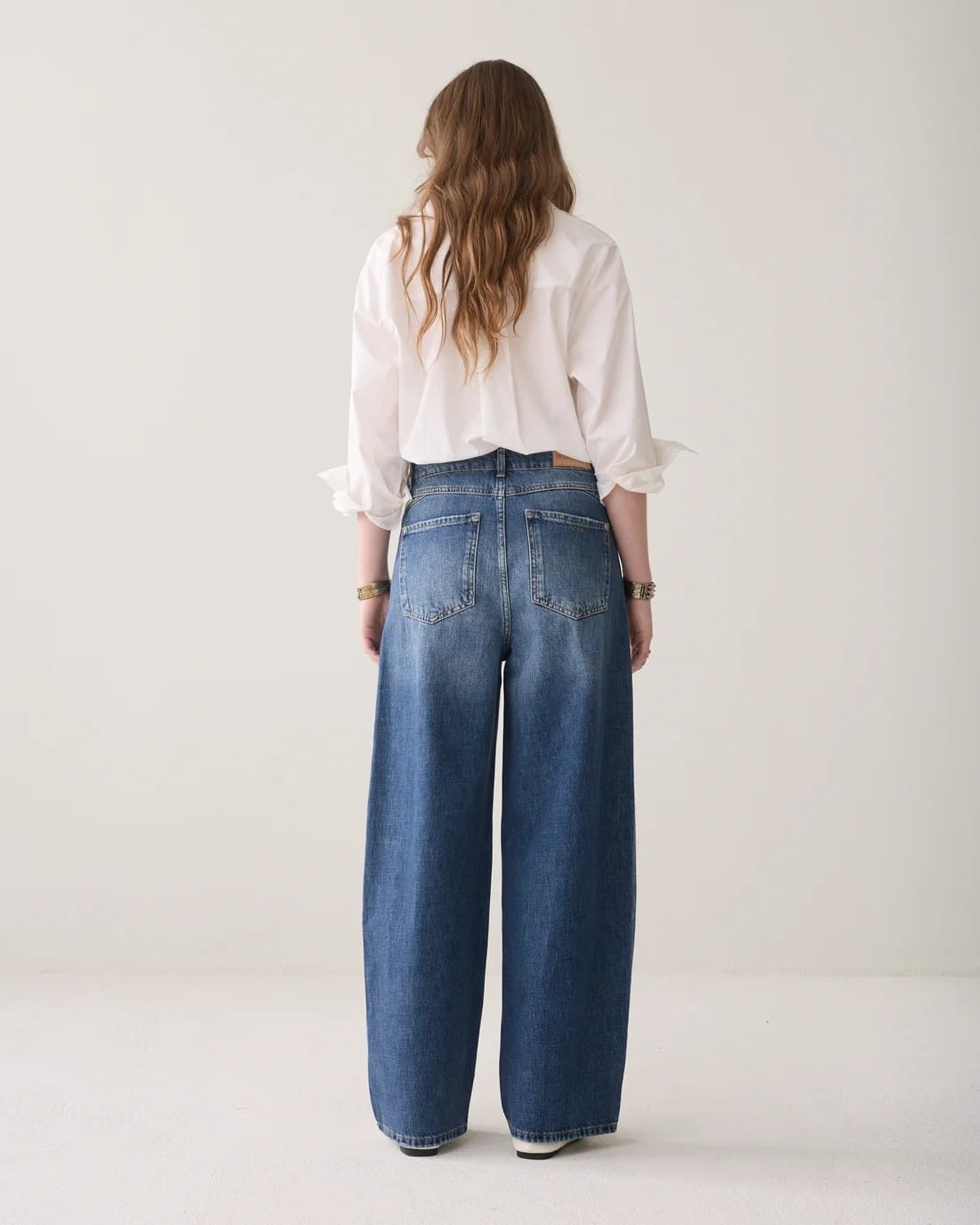 Loose fit jeans Mid weight cotton denim -