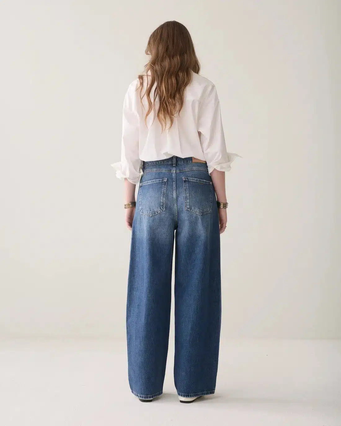 Loose fit jeans Mid weight cotton denim -