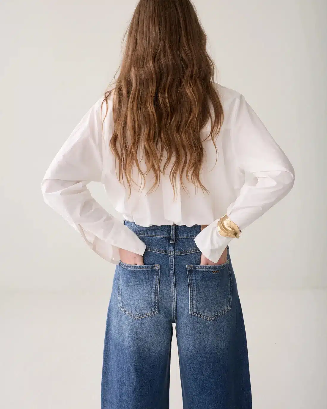 Loose fit jeans Mid weight cotton denim -