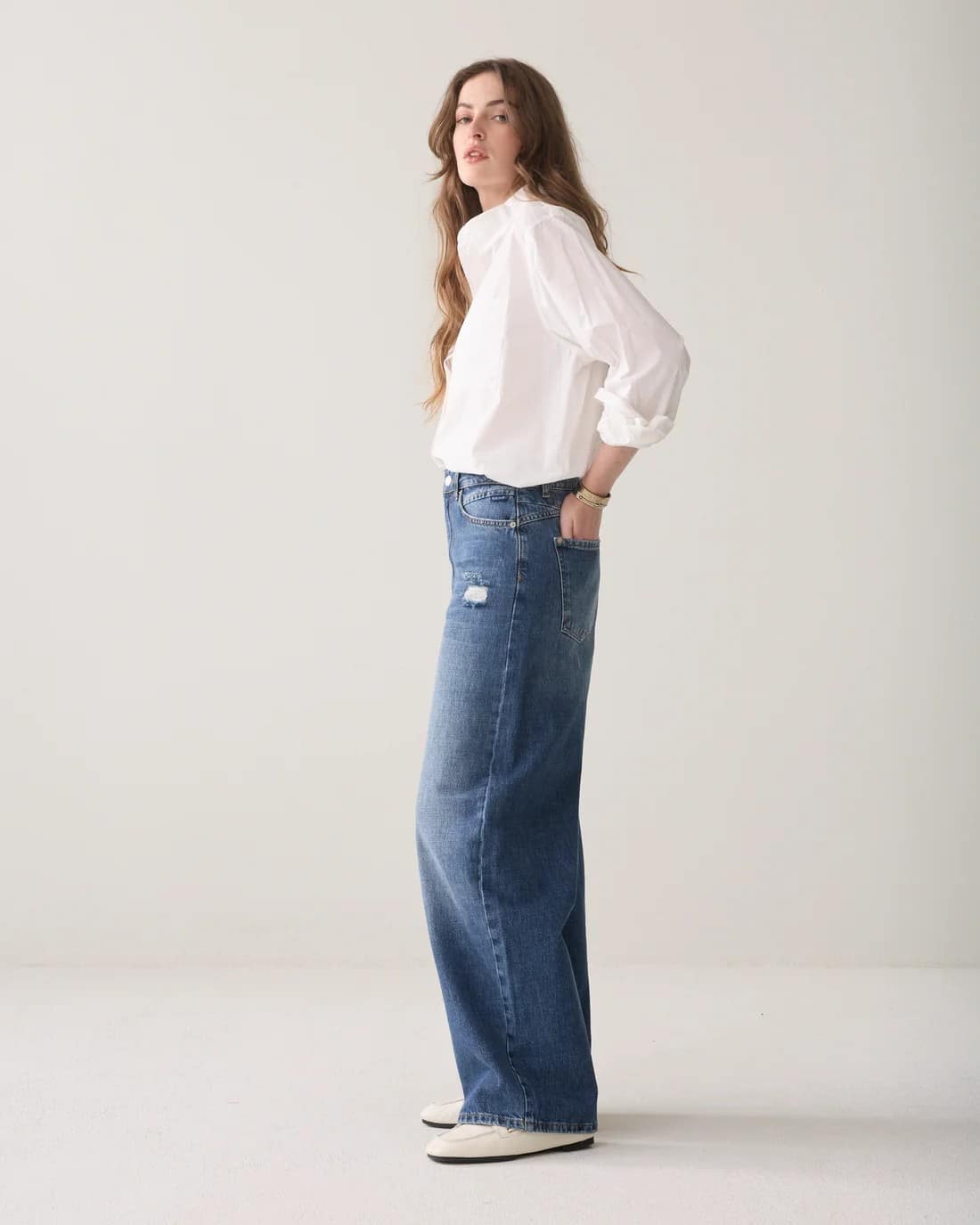 Loose fit jeans Mid weight cotton denim -