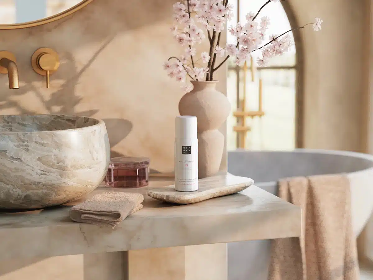 Sakura Anti-Perspirant Spray