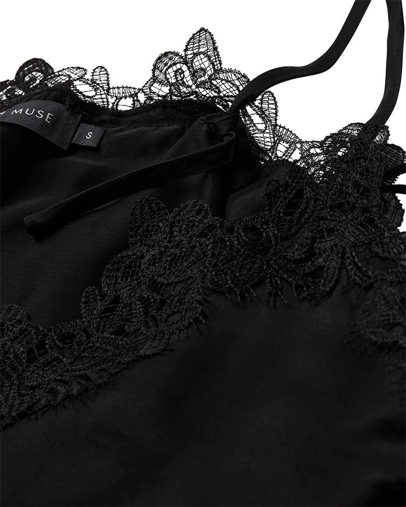 Silia Top - Black