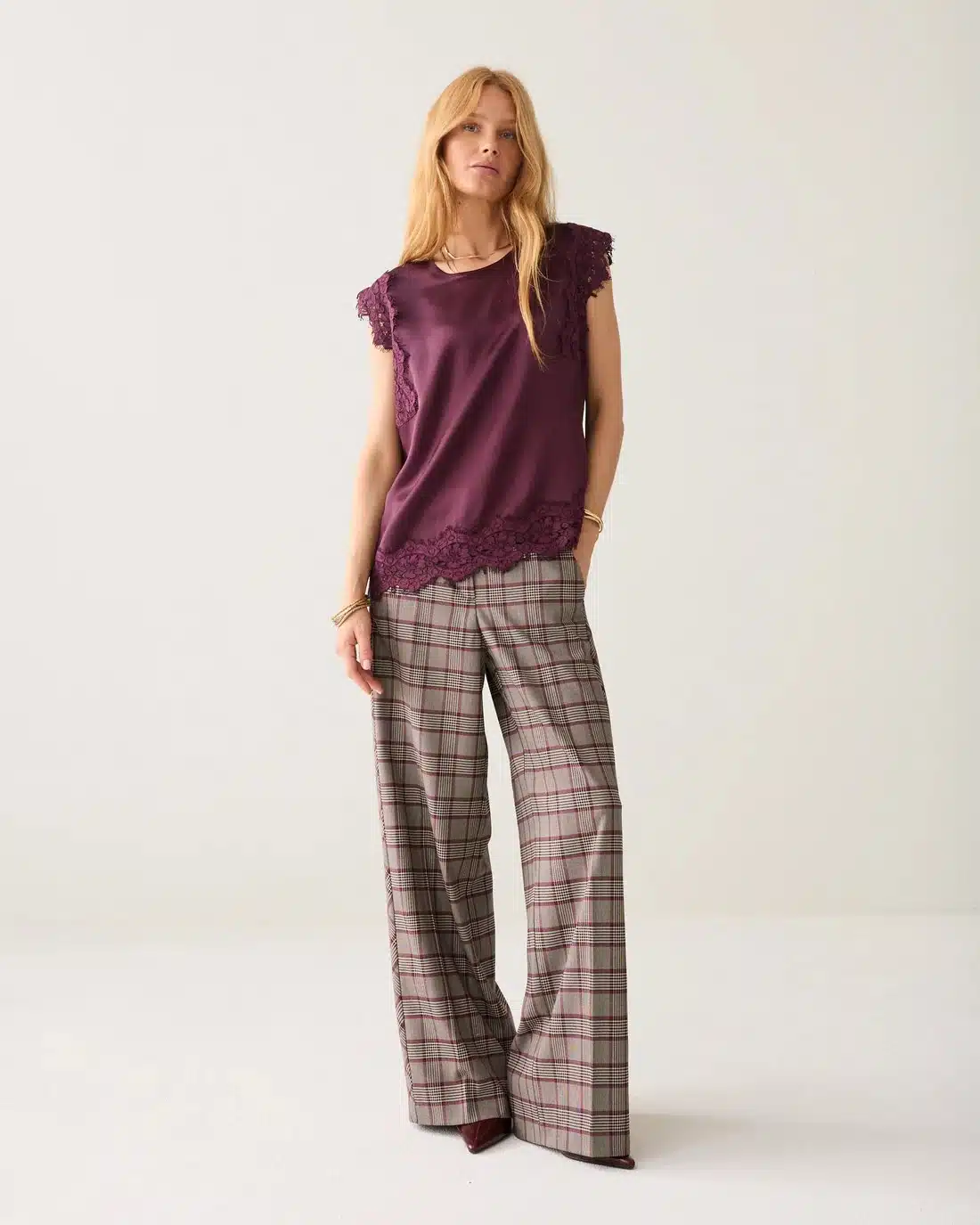 Top sleeveless Silky casual - Dark Burgundy