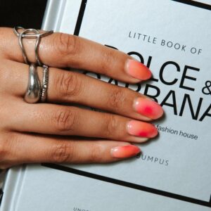 Manicure Spot On