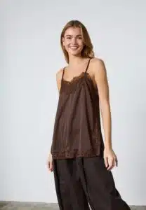SistersPoint - Isole Top - Dark Chocolate