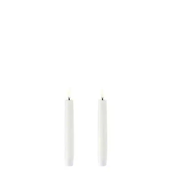 Uyuni - LED taper candle 2,3x15 cm, Smooth, 2-pack Nordic white