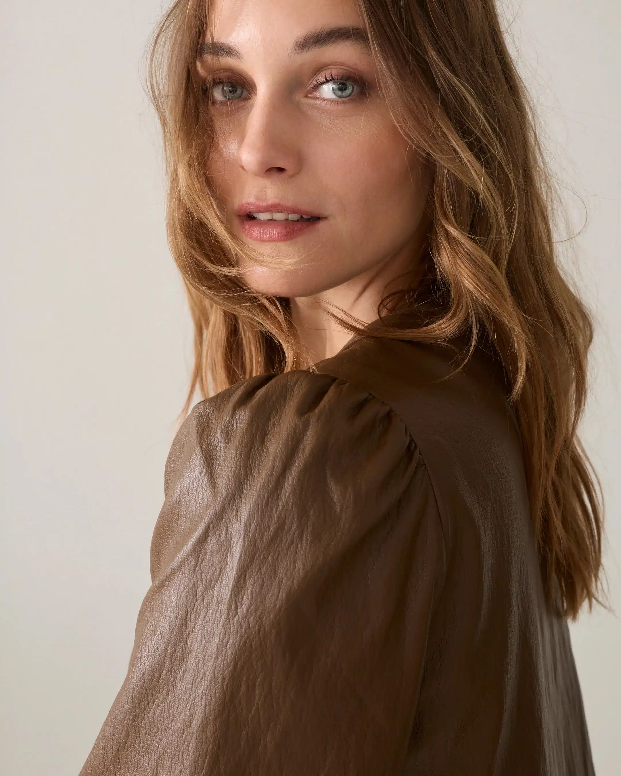 Summum Woman - Puff sleeve top Soft faux leather - Sepia Brown
